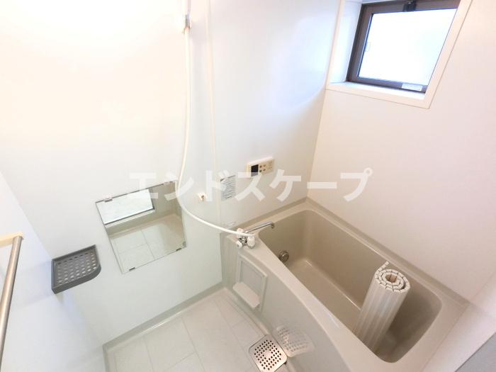 ＪＲ上越線 群馬総社駅 徒歩47分 2階建 築23年の風呂写真