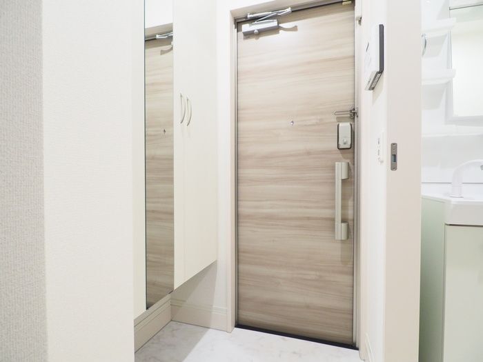 OKUEIIの玄関写真