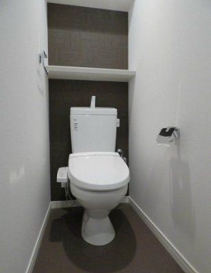 ザ シダーハウス バイ サヴォイのトイレ写真