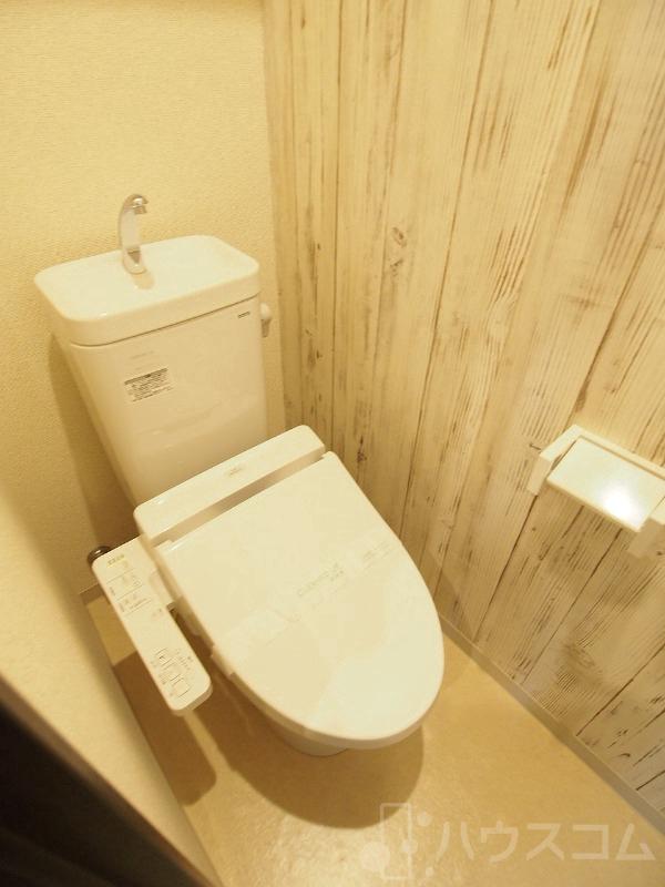 ＪＲ阪和線 杉本町駅 徒歩5分 3階建 築11年のトイレ写真