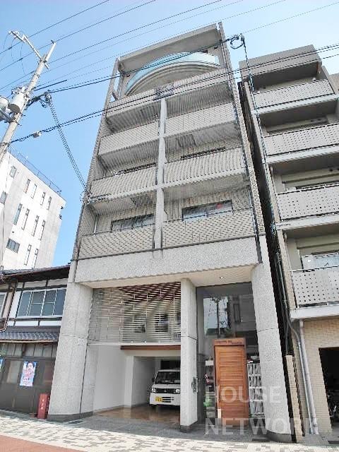 三宅ビルの外観写真