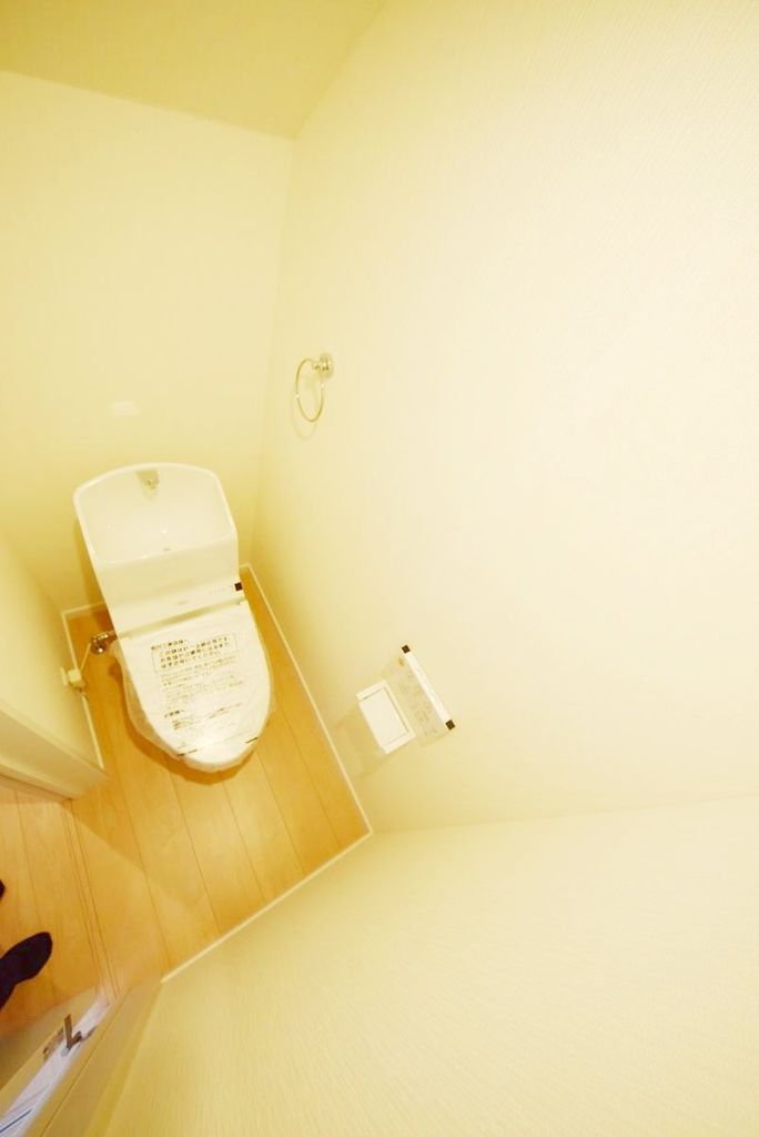 コンフォルトモンテのトイレ写真