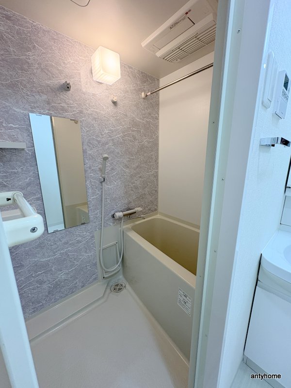 S-RESIDENCE緑橋駅前の風呂写真