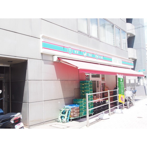 コンビニ　ローソンストア１００中野中央店（コンビニ）まで255m