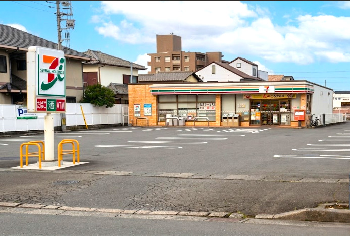 コンビニ　セブンイレブン 沼津のぼりみち通り店（コンビニ）まで292m