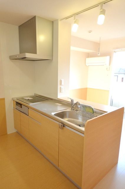 キッチン　★お部屋探しは株式会社タウンハウジング東京まで★