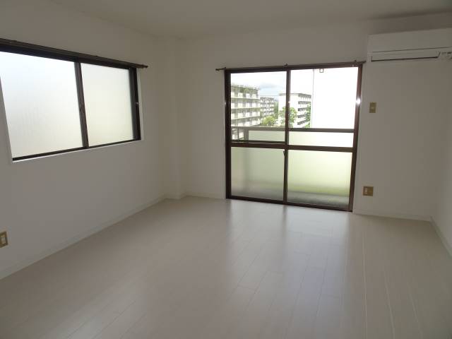 居室・リビング　居室