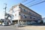 今治駅より徒歩70分 築25年6ヶ月 3階建の賃貸物件