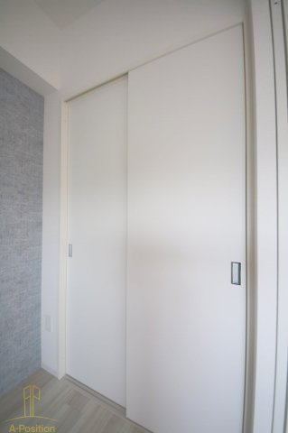 収納　セレニテ天六リアン