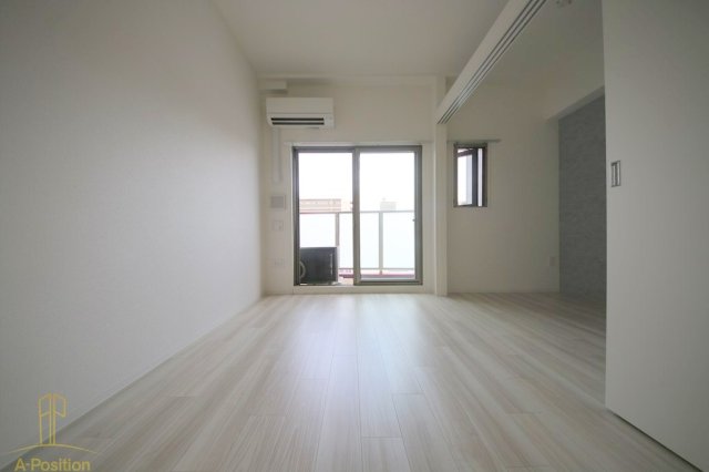 居室・リビング　セレニテ天六リアン