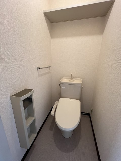 【サンライズIIIのトイレ】