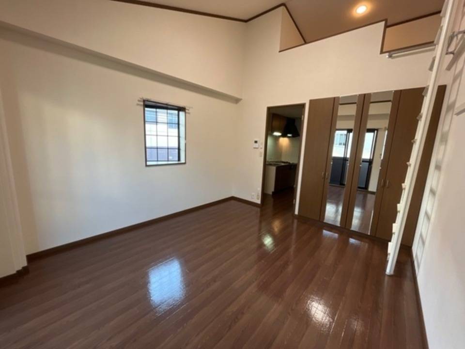 居室・リビング　リビング