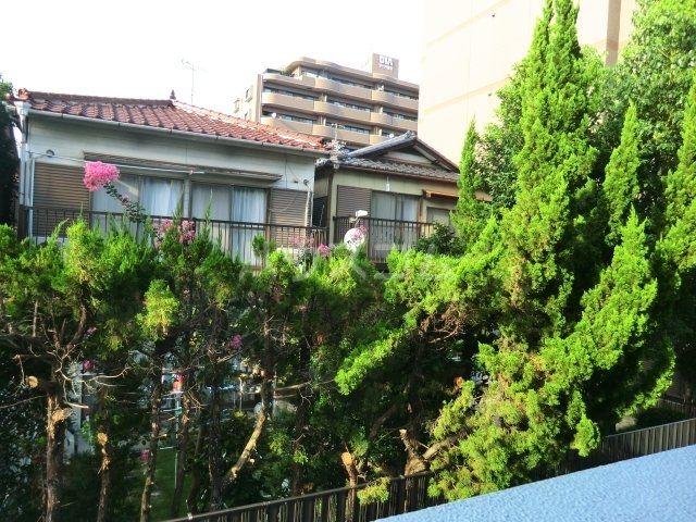 【名古屋市名東区藤森西町のマンションの眺望】