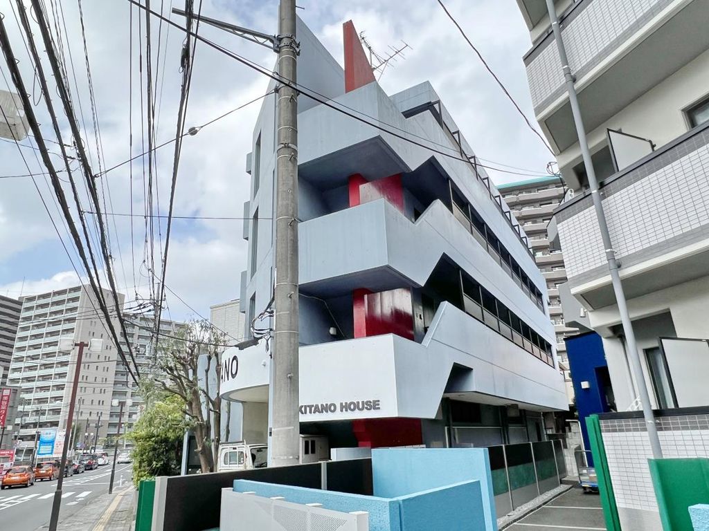 町田市原町田のマンションの建物外観