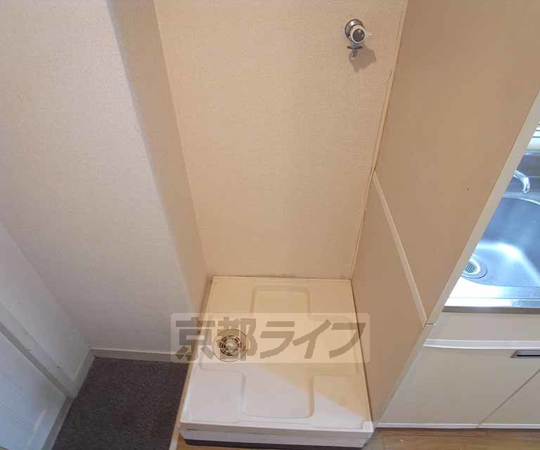 その他設備　きれいな洗濯機置き場です