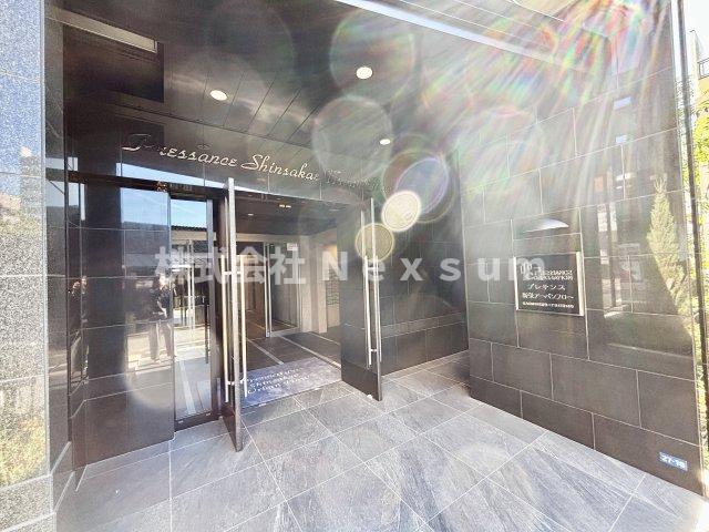 エントランス　ゆとりのあるエントランスです