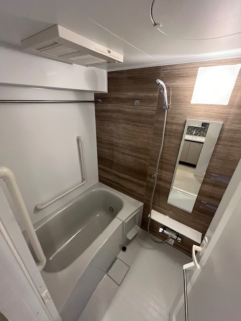 バス・シャワールーム　別部屋参考写真