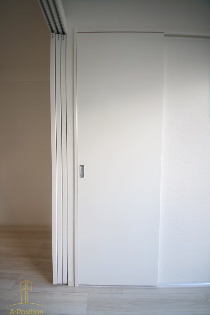 収納　セレニテ桜川駅前プリエ