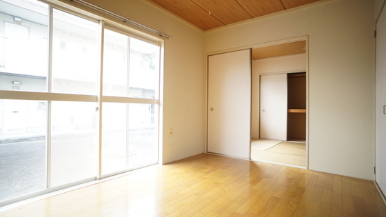 居室・リビング　リビング