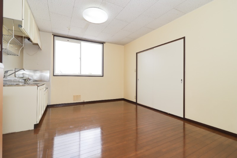 居室・リビング　図面と現状に相違がある場合には現状を優先