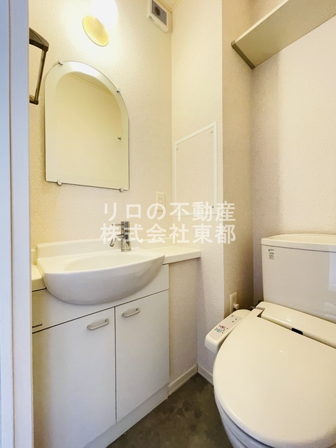 洗面設備　嬉しい洗面台は独立タイプ！