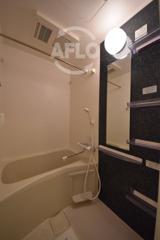 バス・シャワールーム　セレニテ京橋クレア　お風呂