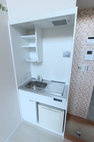 キッチン　※同タイプ参考写真になります。