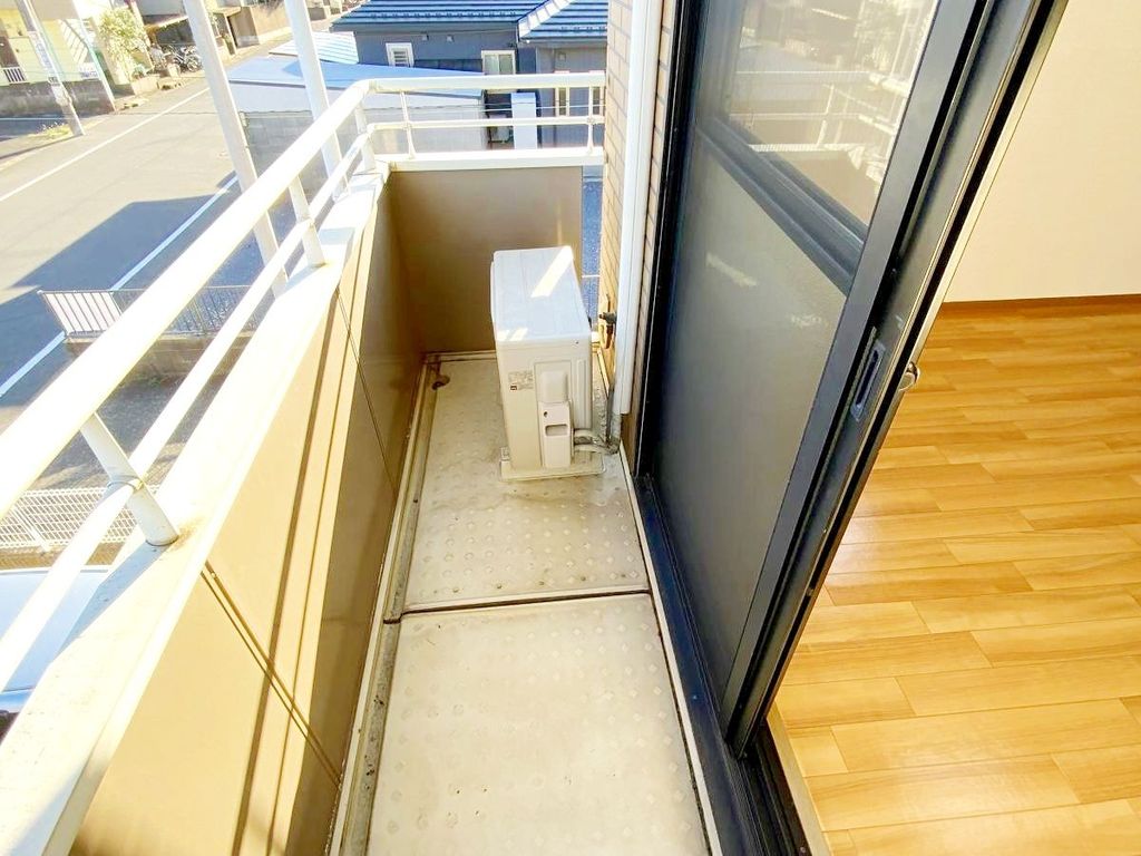 バルコニー　バルコニー