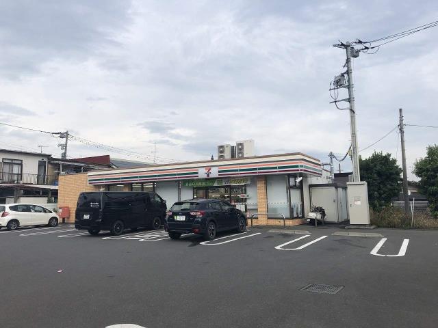 コンビニ　セブンイレブン（コンビニ）まで1024m