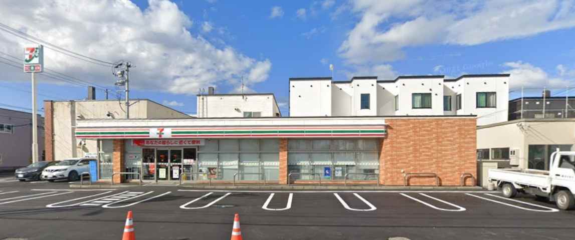 コンビニ　セブン－イレブン札幌北３５条東店（コンビニ）まで364m