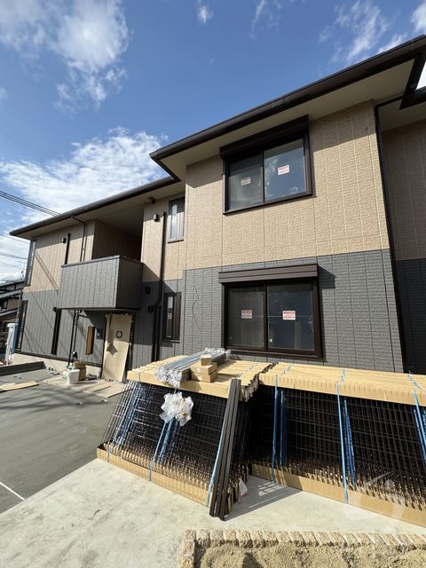 建物外観　建築中