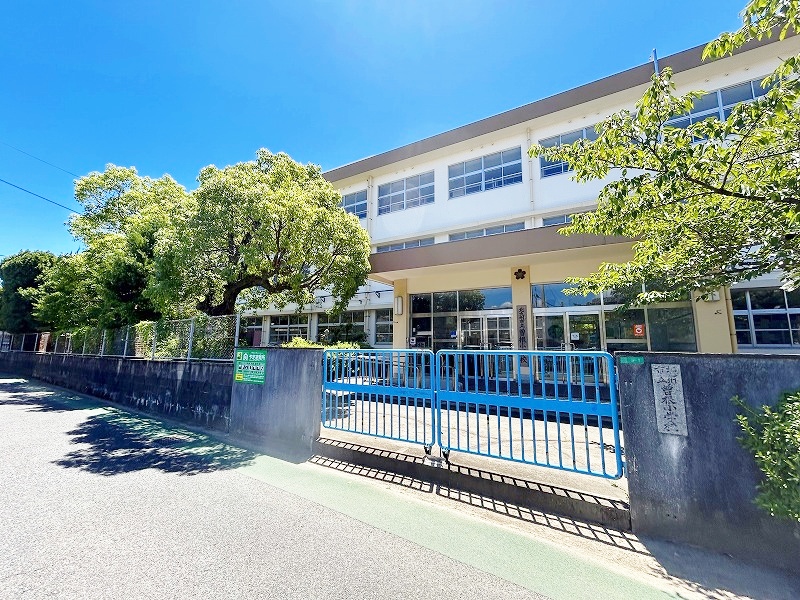 小学校　☆北九州市立曽根小学校（小学校）まで350m
