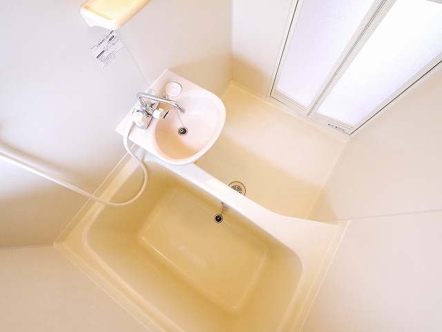 バス・シャワールーム　きれいなお風呂です