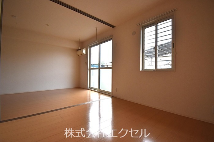 その他部屋・スペース　明るいお部屋です。