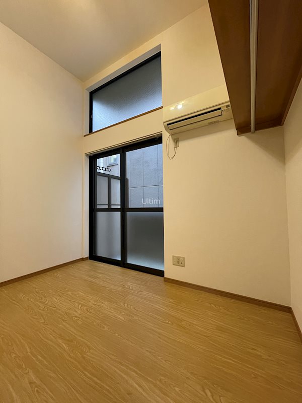 居室・リビング　※同タイプの他のお部屋です