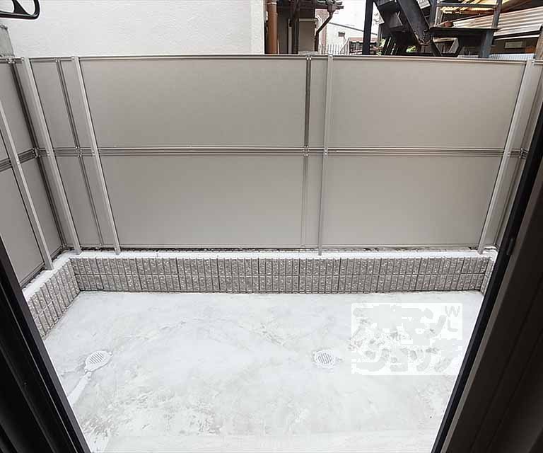 バルコニー　専用庭