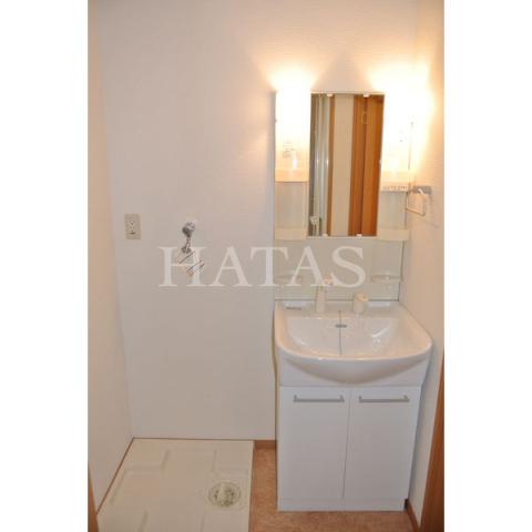 洗面設備　同物件別部屋です