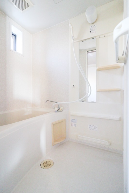 バス・シャワールーム　図面と現状に相違がある場合には現状を優先