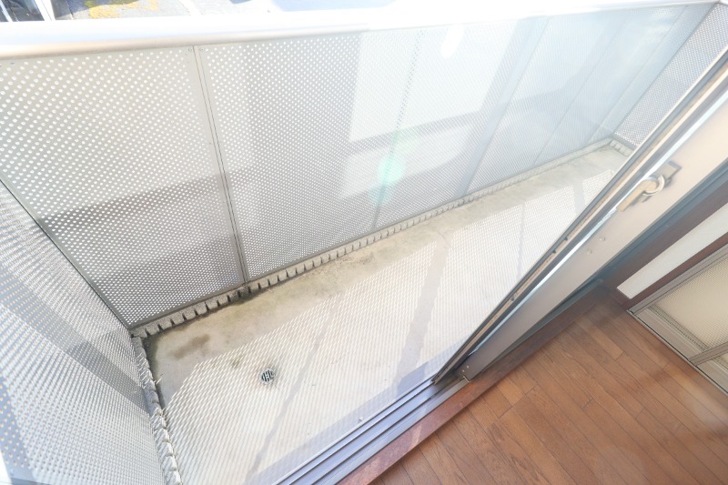 バルコニー　図面と現状に相違がある場合には現状を優先