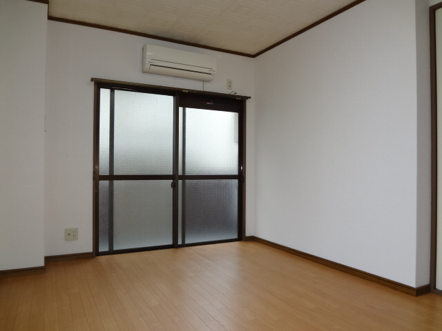 収納　上部収納