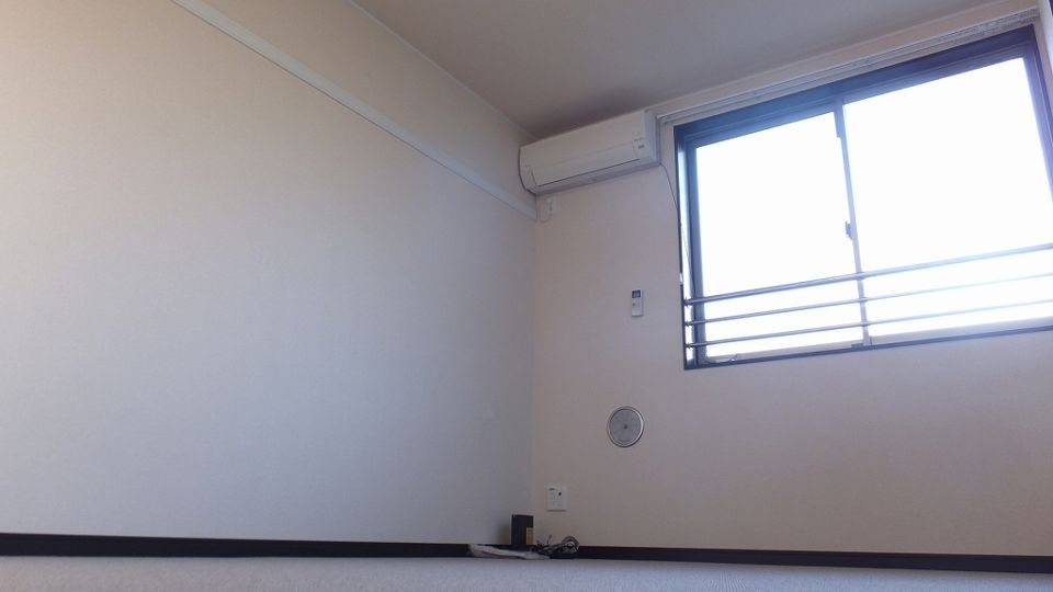 その他部屋・スペース　2Fの床面は、カーペット敷きです。