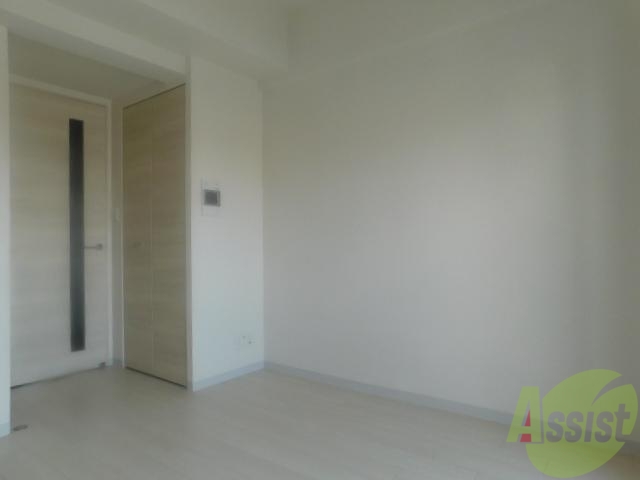 居室・リビング　キレイな内装ですよ。