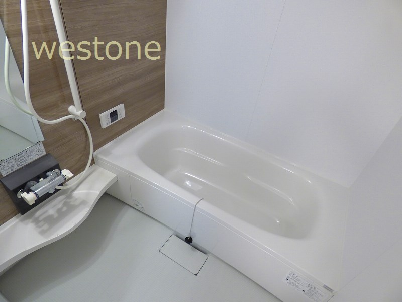 バス・シャワールーム　浴室暖房乾燥機付き