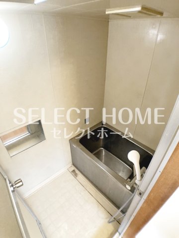 バス・シャワールーム　お風呂で日々の疲れを落としましょう