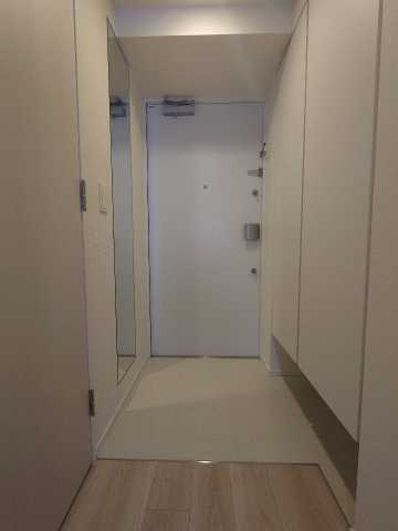 玄関　別部屋の参考写真です。