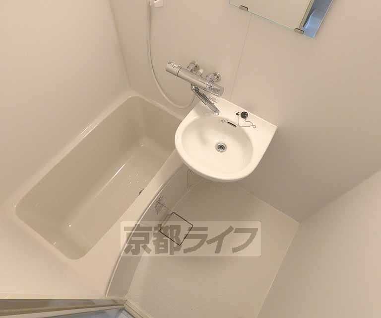 バス・シャワールーム　浴室です。