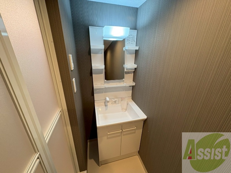 洗面設備　シャンプードレッサーで身支度もラクラクです！