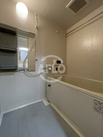 バス・シャワールーム　ランドマークシティ梅田東　浴室