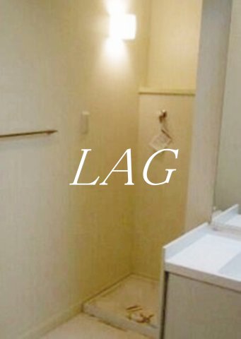 その他設備　室内洗濯機置場になります。