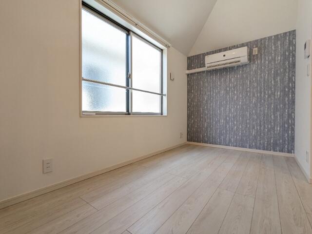 居室・リビング　?